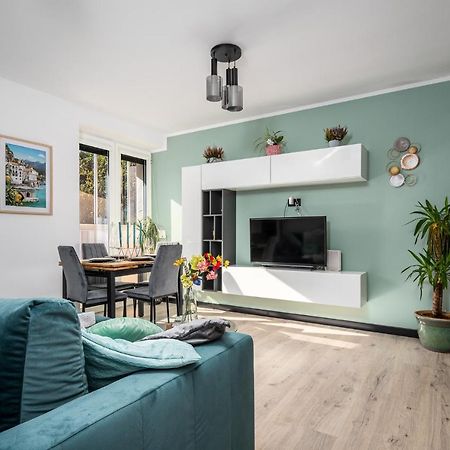Warszawa Praga Stadion 2-Bedroom Apartament المظهر الخارجي الصورة