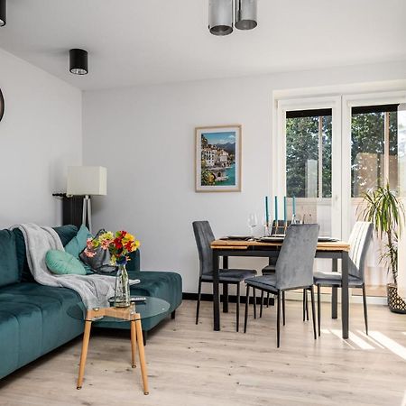 Warszawa Praga Stadion 2-Bedroom Apartament المظهر الخارجي الصورة